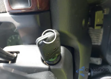 2002 Land Rover Range Rover 4.6 Hse z USA, uszkodzony, nr VIN SALPM16462A465777